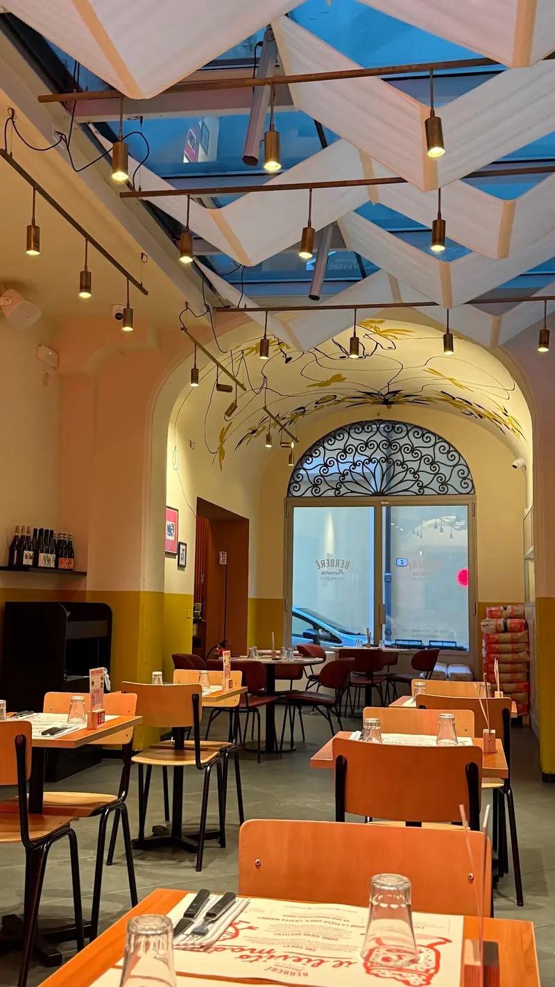 Scattate dai clienti, Modena – foto 4