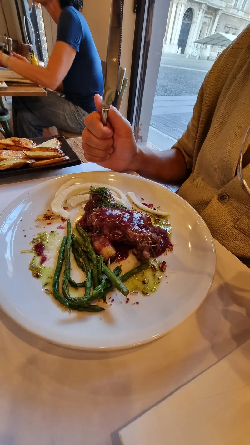Scattate dai clienti, Modena – foto 6