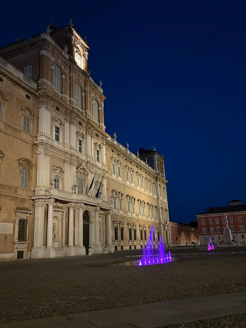 Scattate dai clienti, Modena – foto 8