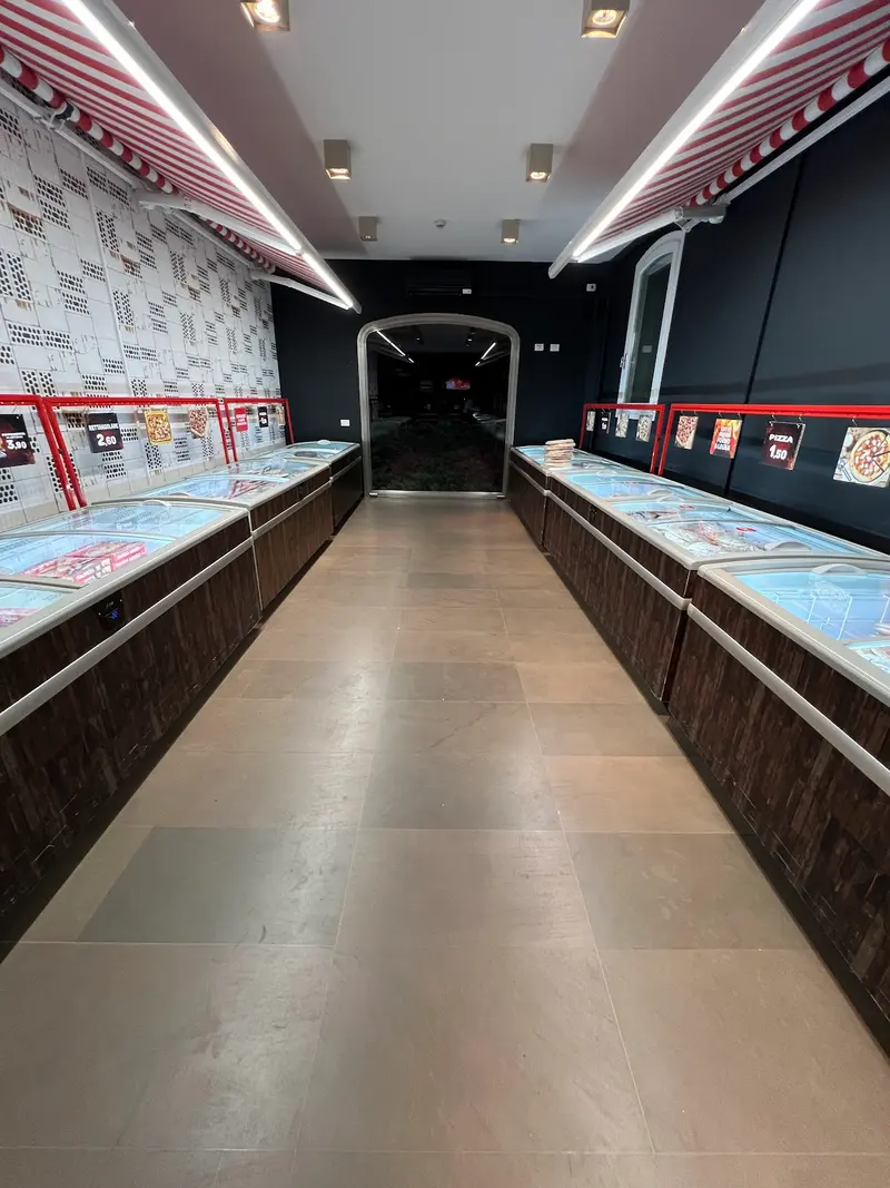Scattate dai clienti, Modena – foto 7