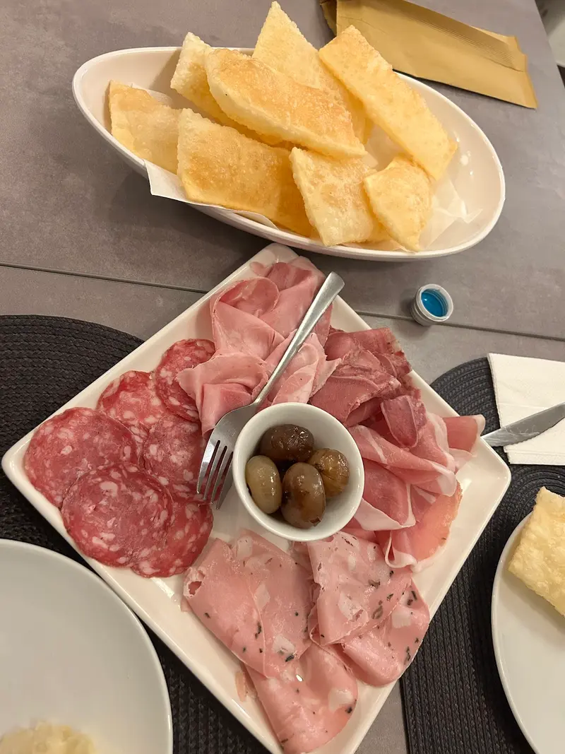Scattate dai clienti, Modena – foto 2
